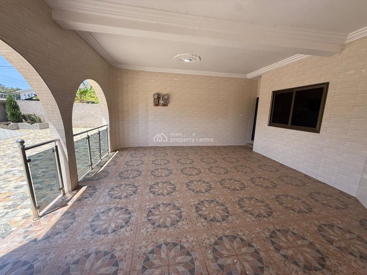 5 Bedrooms, Old Barrier Scc, Weija, Ga South Municipal, Accra, Detached Duplex for Sale