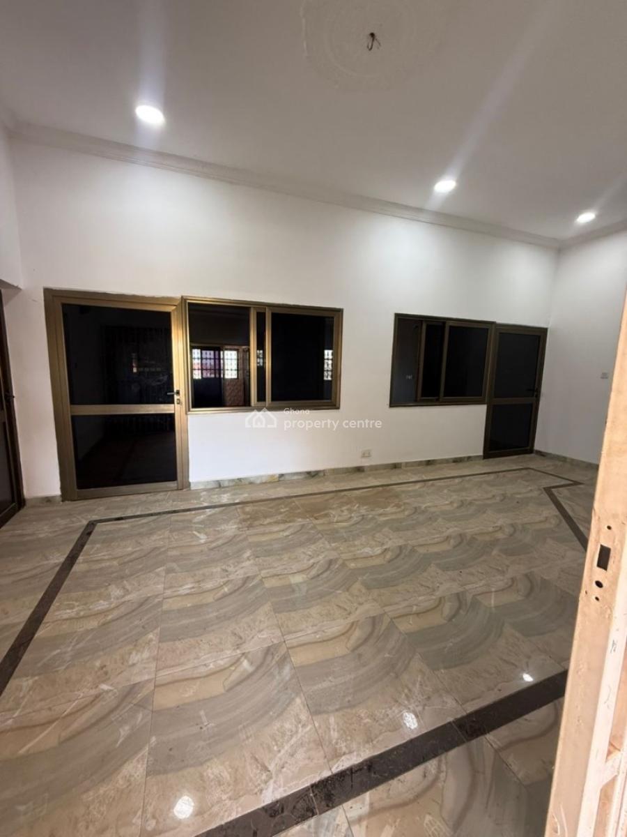 5 Bedrooms, Old Barrier Scc, Weija, Ga South Municipal, Accra, Detached Duplex for Sale