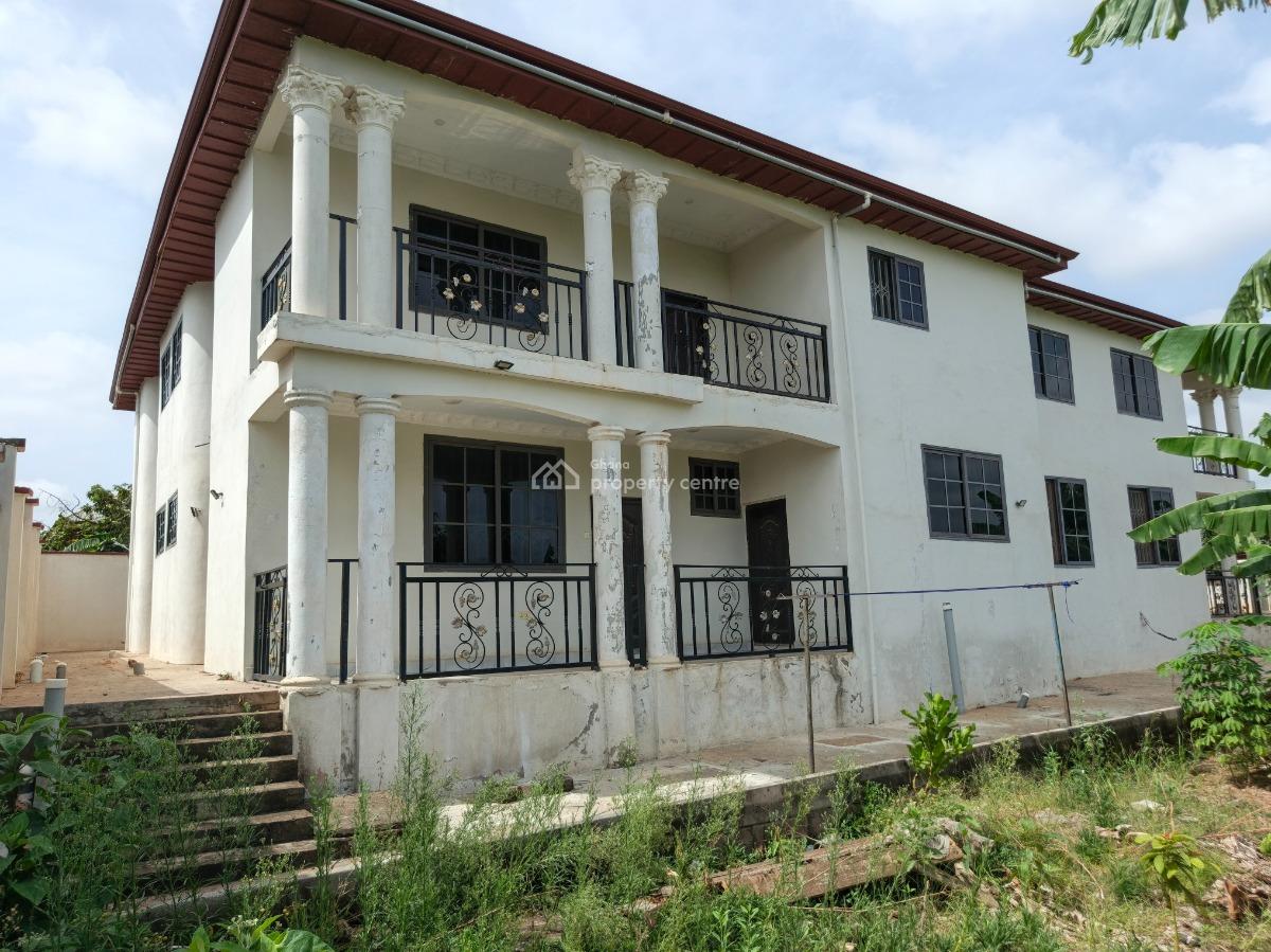Luxury 5 Bedrooms, on Tanoso Abuakwa Rd., Atwima Nwabiagya, Ashanti, House for Sale