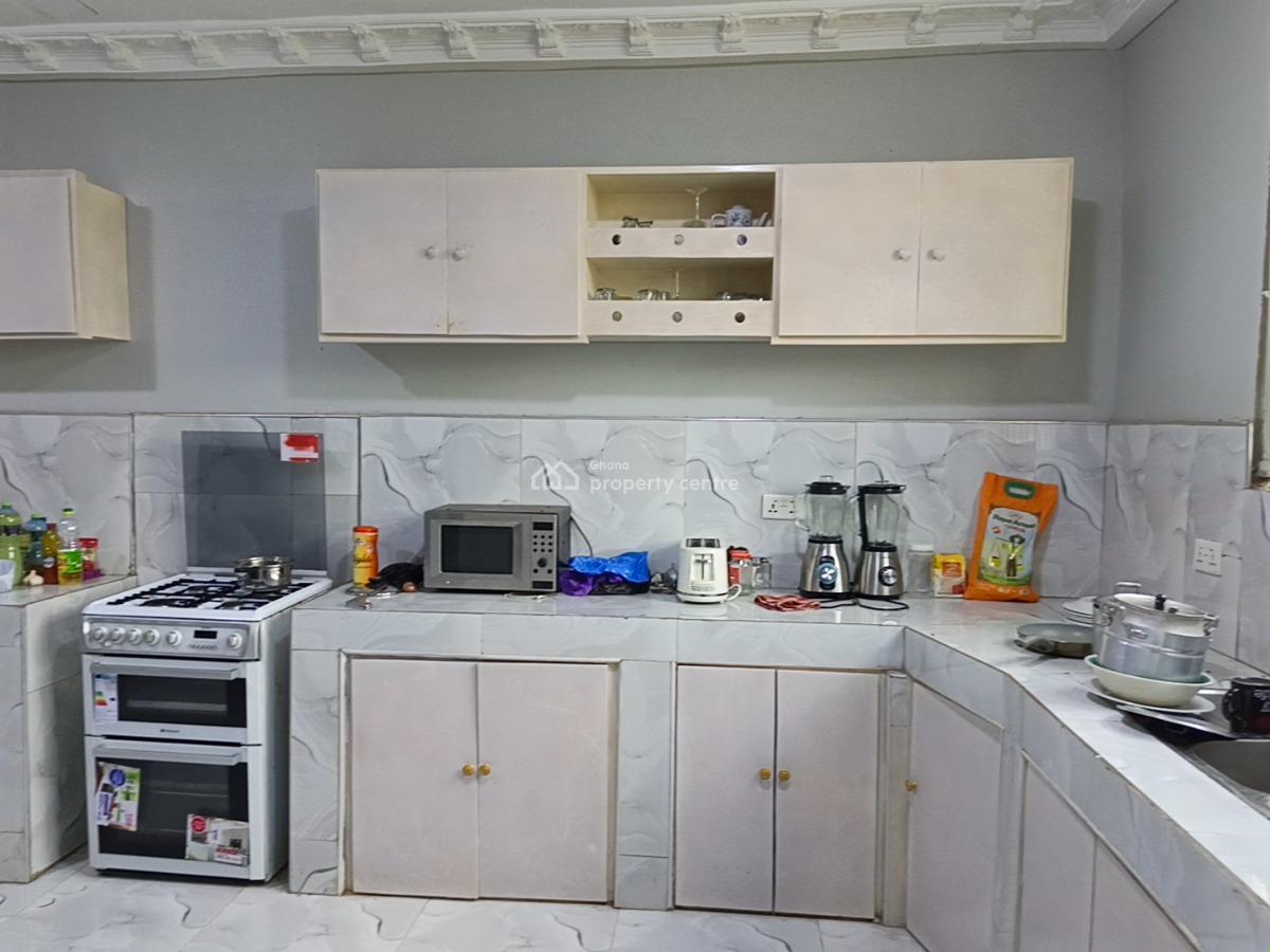 Luxury 5 Bedrooms, on Tanoso Abuakwa Rd., Atwima Nwabiagya, Ashanti, House for Sale