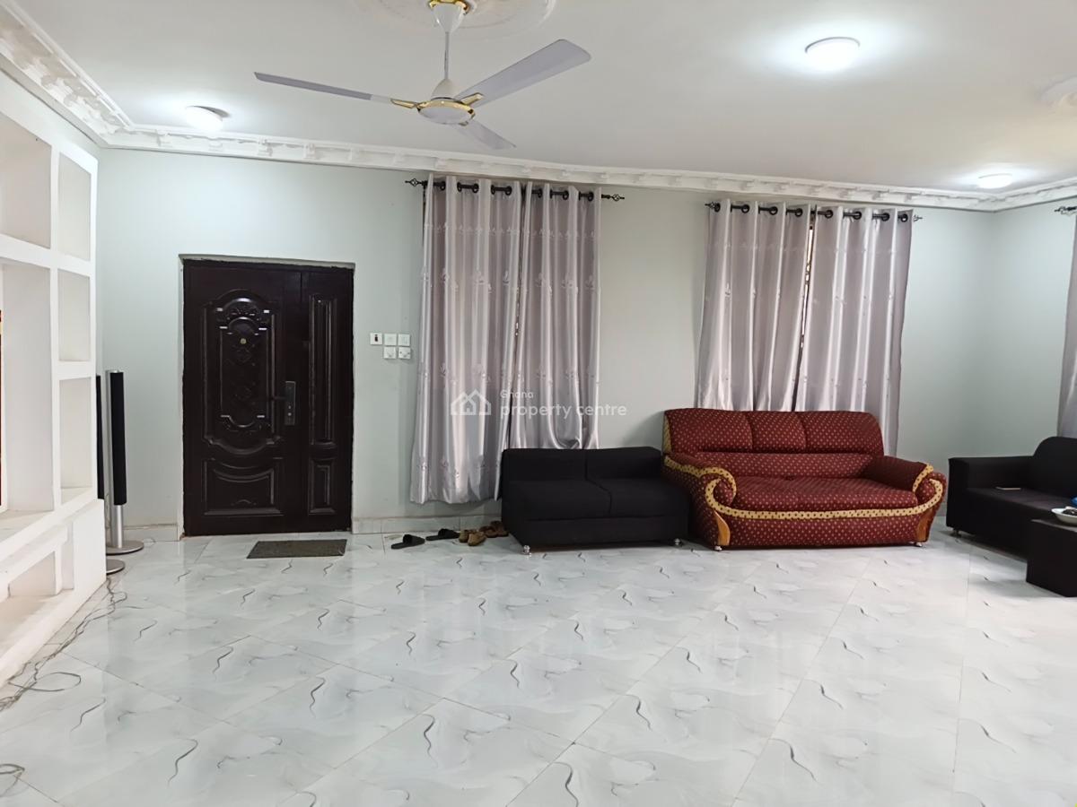 Luxury 5 Bedrooms, on Tanoso Abuakwa Rd., Atwima Nwabiagya, Ashanti, House for Sale