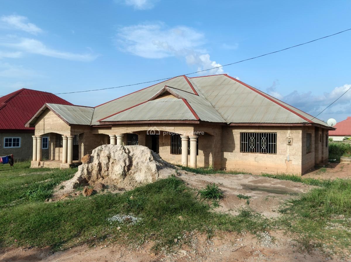 7 Bedrooms House, Abuakwa Mim, Kumasi Metropolitan, Ashanti, House for Sale