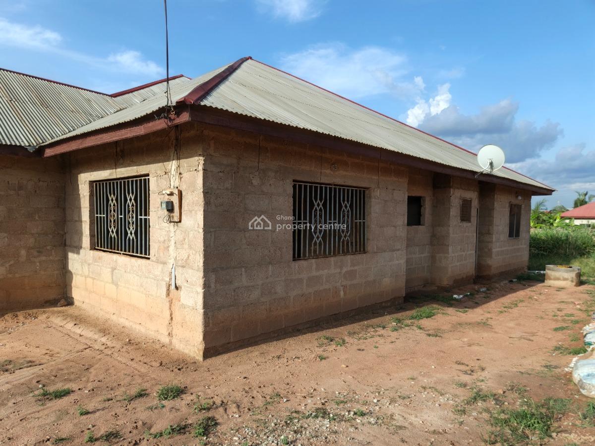 7 Bedrooms House, Abuakwa Mim, Kumasi Metropolitan, Ashanti, House for Sale