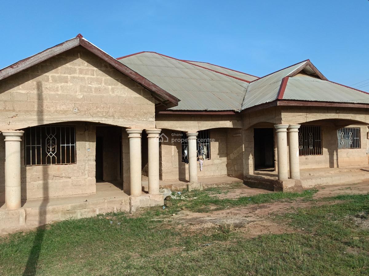 7 Bedrooms House, Abuakwa Mim, Kumasi Metropolitan, Ashanti, House for Sale