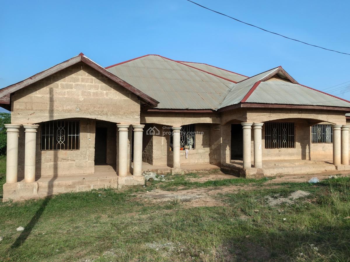 7 Bedrooms House, Abuakwa Mim, Kumasi Metropolitan, Ashanti, House for Sale
