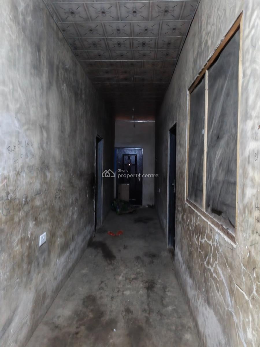 7 Bedrooms House, Abuakwa Mim, Kumasi Metropolitan, Ashanti, House for Sale