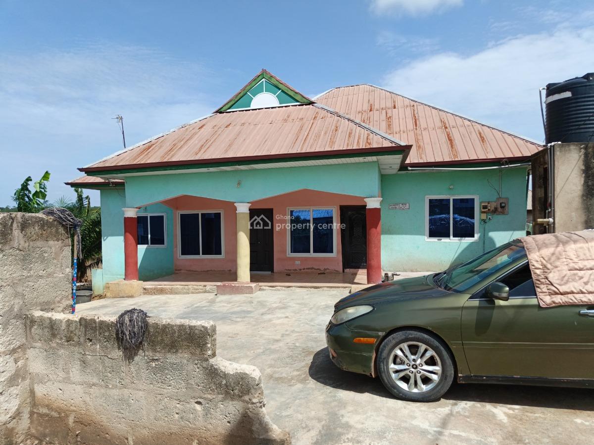 4 Bedroom, Abuakwa Mfensi., Kumasi Metropolitan, Ashanti, House for Sale