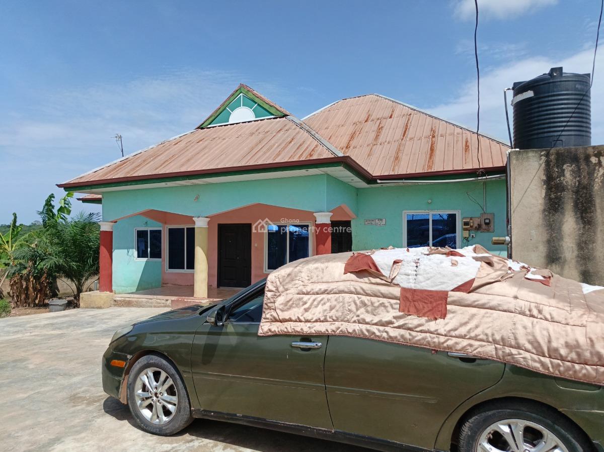 4 Bedroom, Abuakwa Mfensi., Kumasi Metropolitan, Ashanti, House for Sale