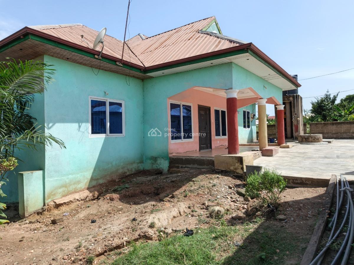 4 Bedroom, Abuakwa Mfensi., Kumasi Metropolitan, Ashanti, House for Sale