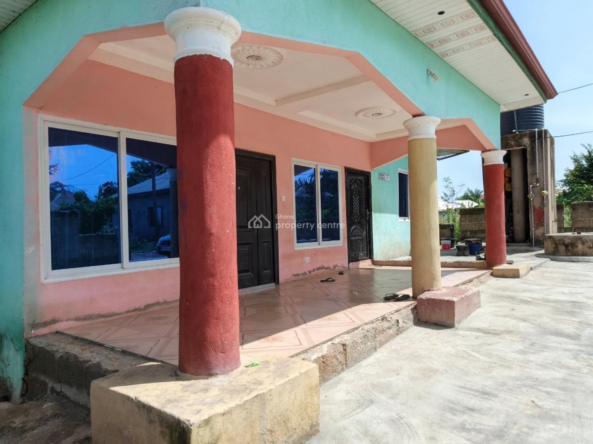 4 Bedroom, Abuakwa Mfensi., Kumasi Metropolitan, Ashanti, House for Sale