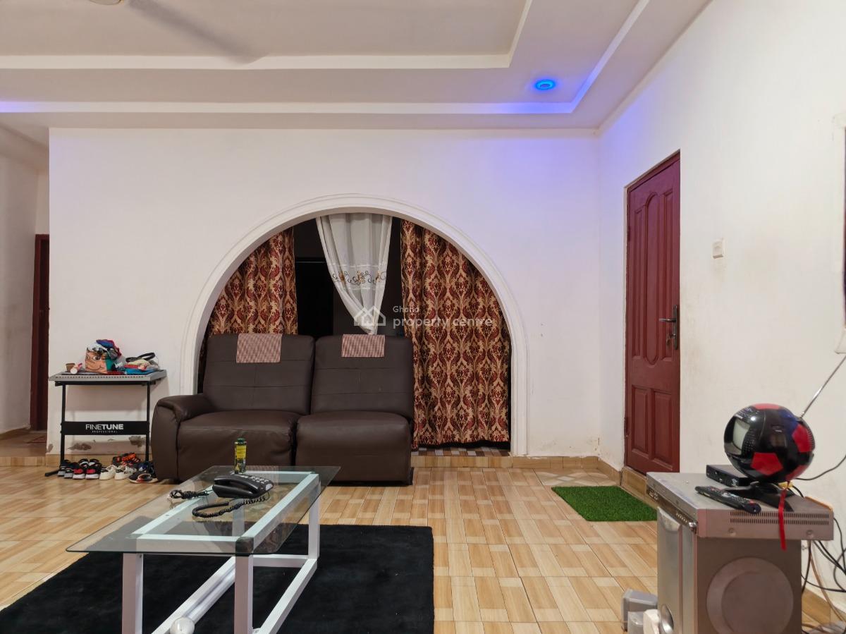 4 Bedroom, Abuakwa Mfensi., Kumasi Metropolitan, Ashanti, House for Sale