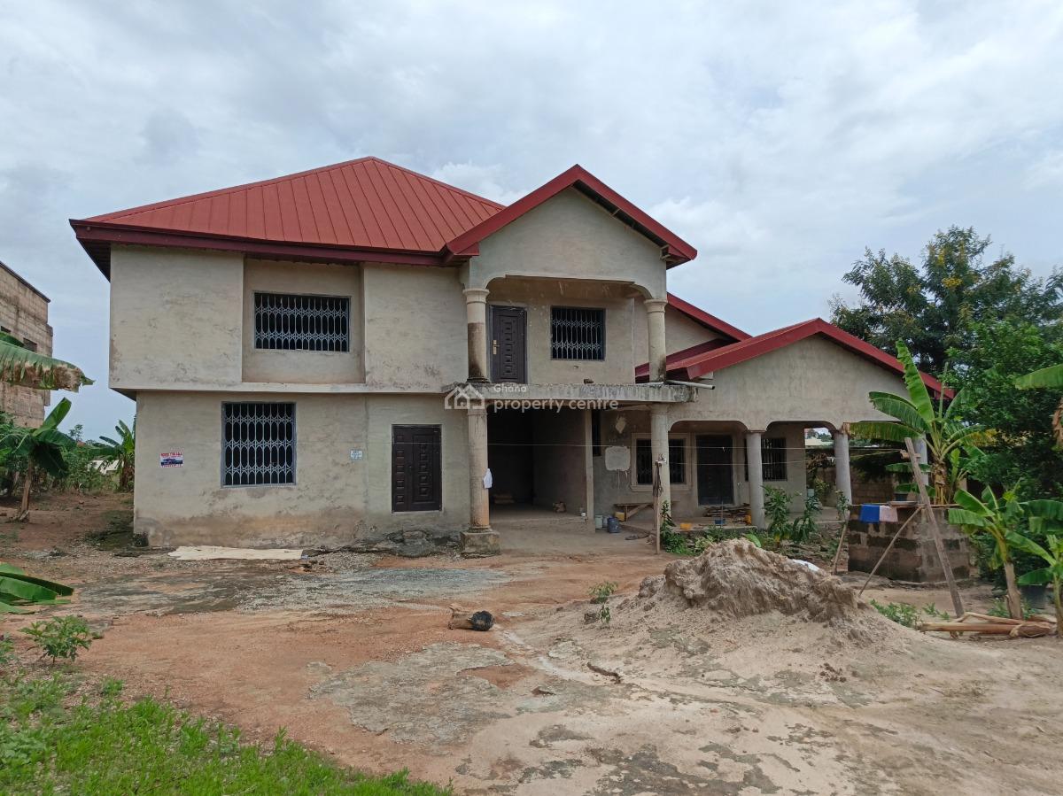 7 Bedrooms, Boaso, Near Abuakwa, Near Tanoso., Kumasi Metropolitan, Ashanti, House for Sale