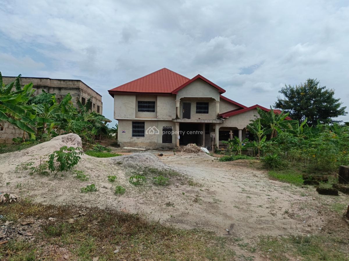 7 Bedrooms, Boaso, Near Abuakwa, Near Tanoso., Kumasi Metropolitan, Ashanti, House for Sale
