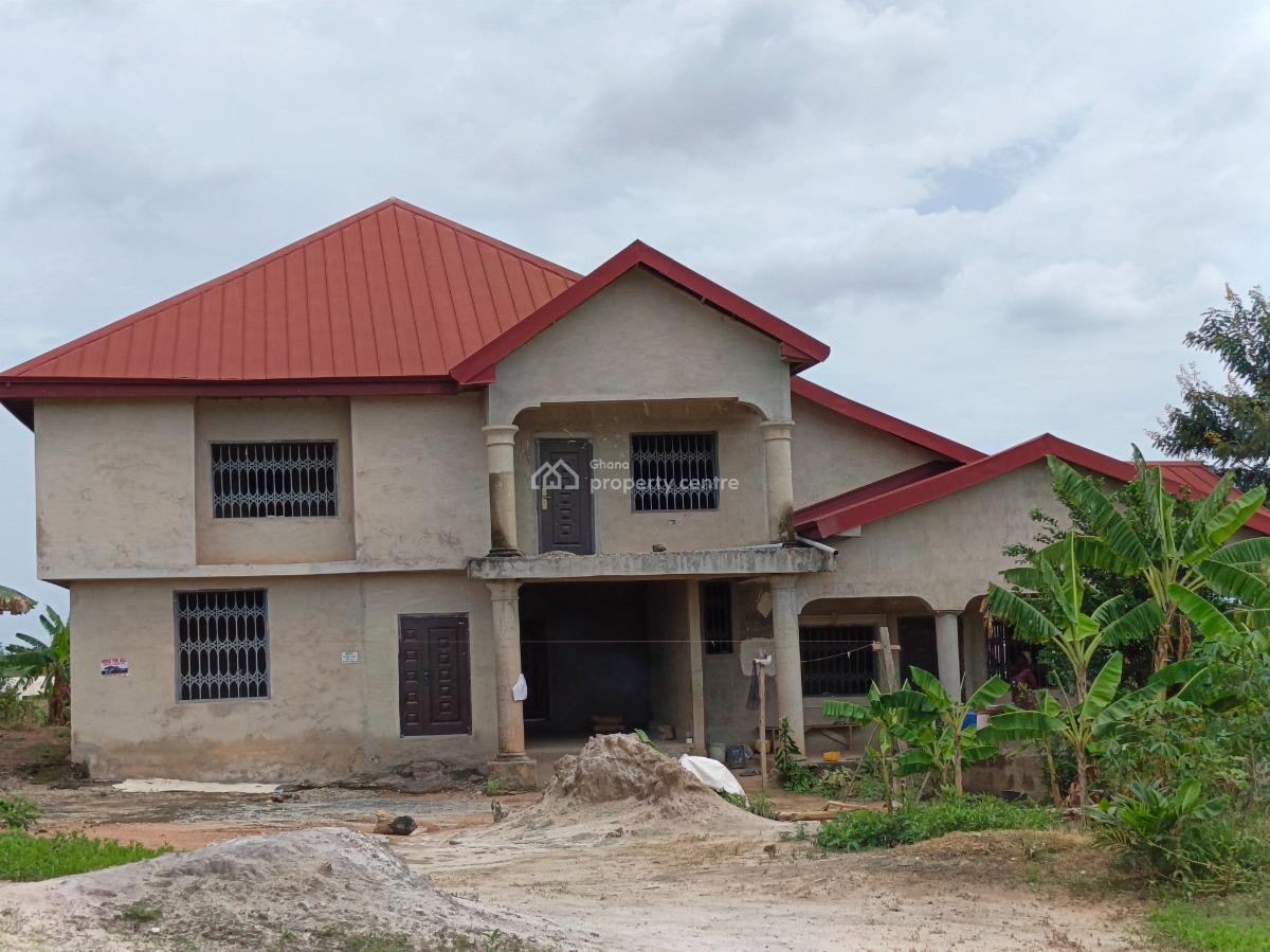 7 Bedrooms, Boaso, Near Abuakwa, Near Tanoso., Kumasi Metropolitan, Ashanti, House for Sale