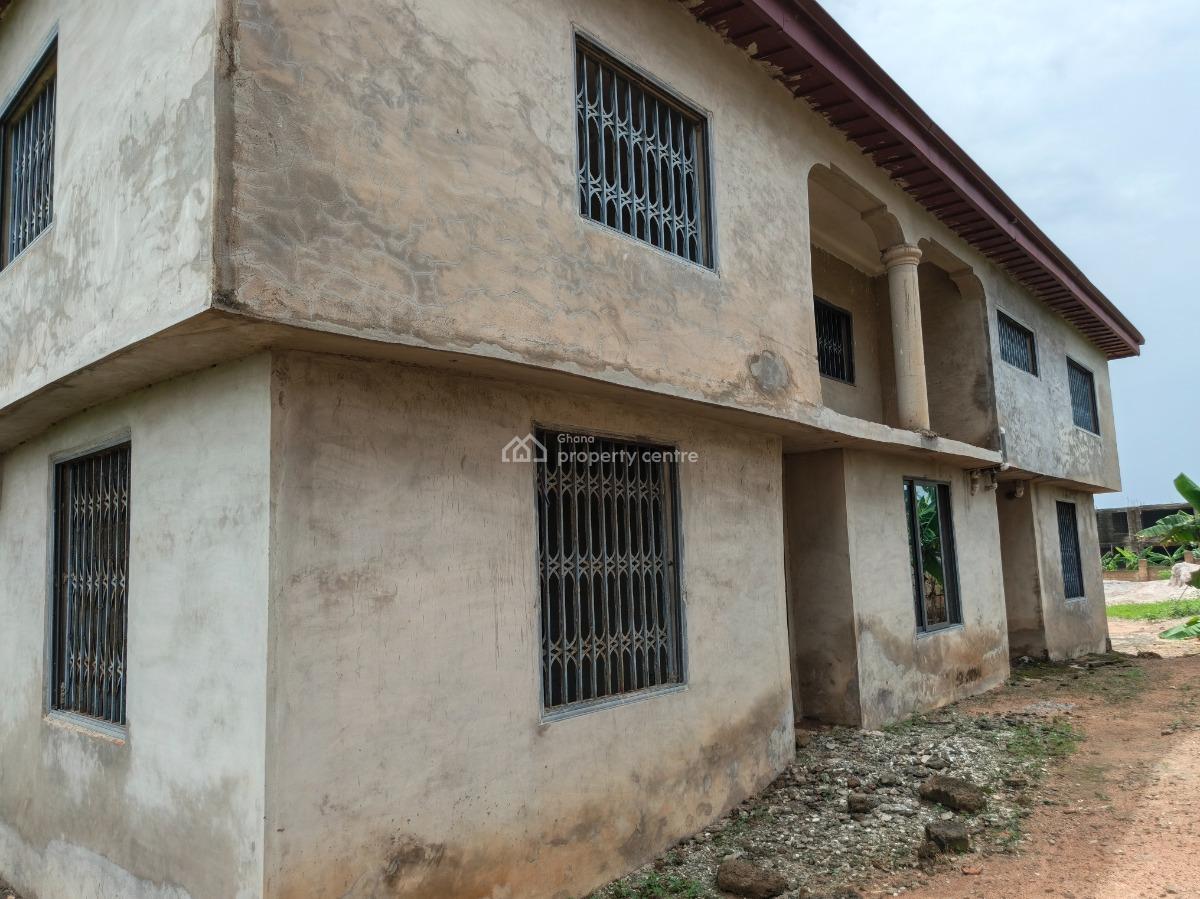 7 Bedrooms, Boaso, Near Abuakwa, Near Tanoso., Kumasi Metropolitan, Ashanti, House for Sale