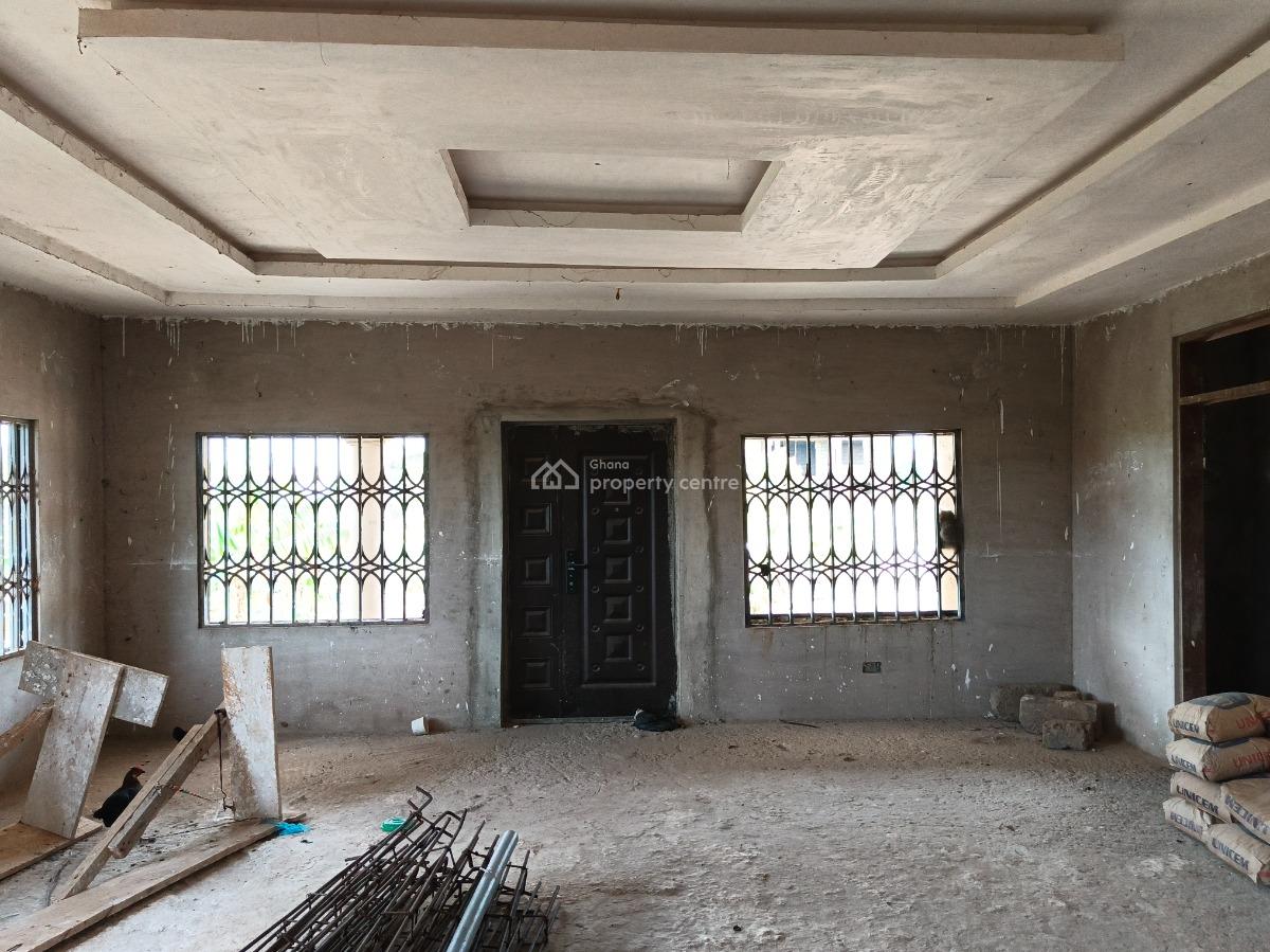 7 Bedrooms, Boaso, Near Abuakwa, Near Tanoso., Kumasi Metropolitan, Ashanti, House for Sale