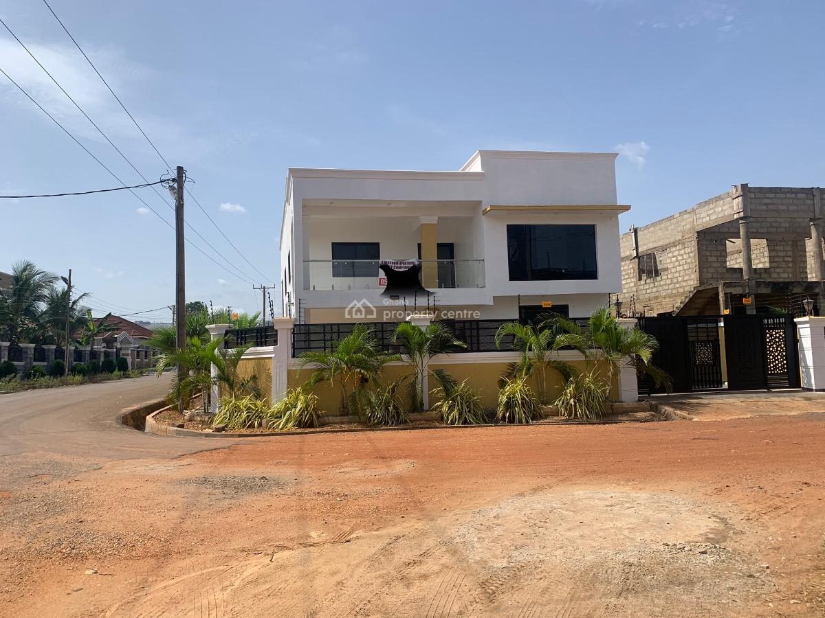 Executive 4 Bedrooms House, Ghana Flag, Oyarifa, La Nkwantanang Madina Municipal, Accra, Detached Duplex for Rent