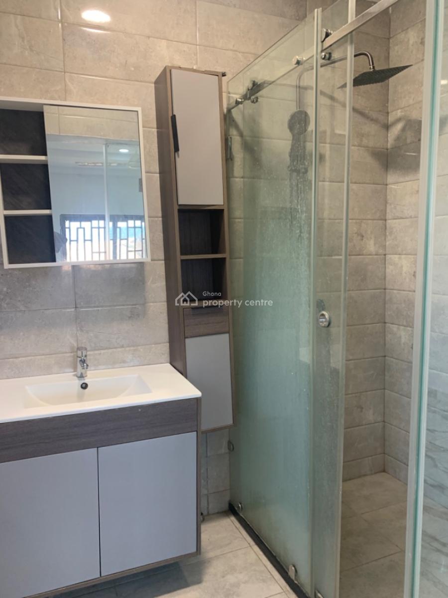 Executive 4 Bedrooms House, Ghana Flag, Oyarifa, La Nkwantanang Madina Municipal, Accra, Detached Duplex for Rent