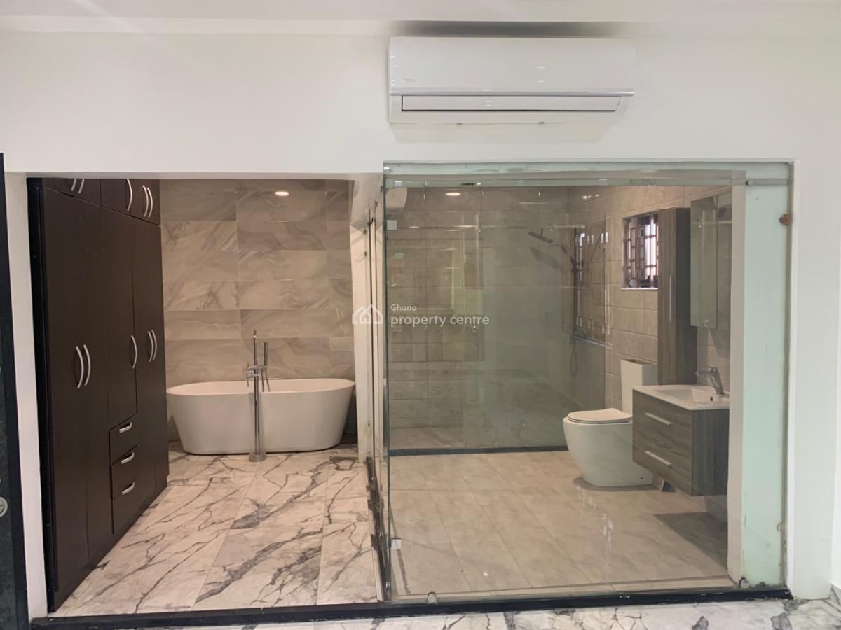 Executive 4 Bedrooms House, Ghana Flag, Oyarifa, La Nkwantanang Madina Municipal, Accra, Detached Duplex for Rent