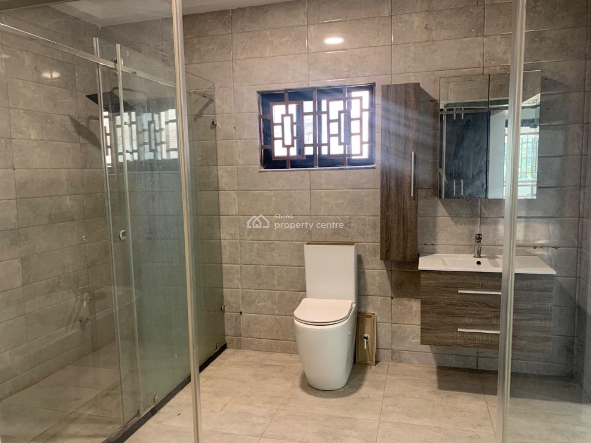 Executive 4 Bedrooms House, Ghana Flag, Oyarifa, La Nkwantanang Madina Municipal, Accra, Detached Duplex for Rent