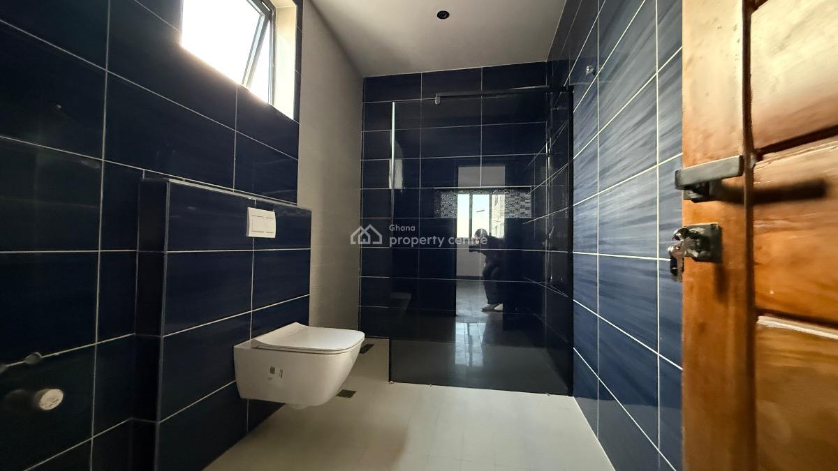 Serviced 2 Bedroom Apartment, Mahama Road, East Airport, Airport Residential Area, Accra, Apartment for Rent