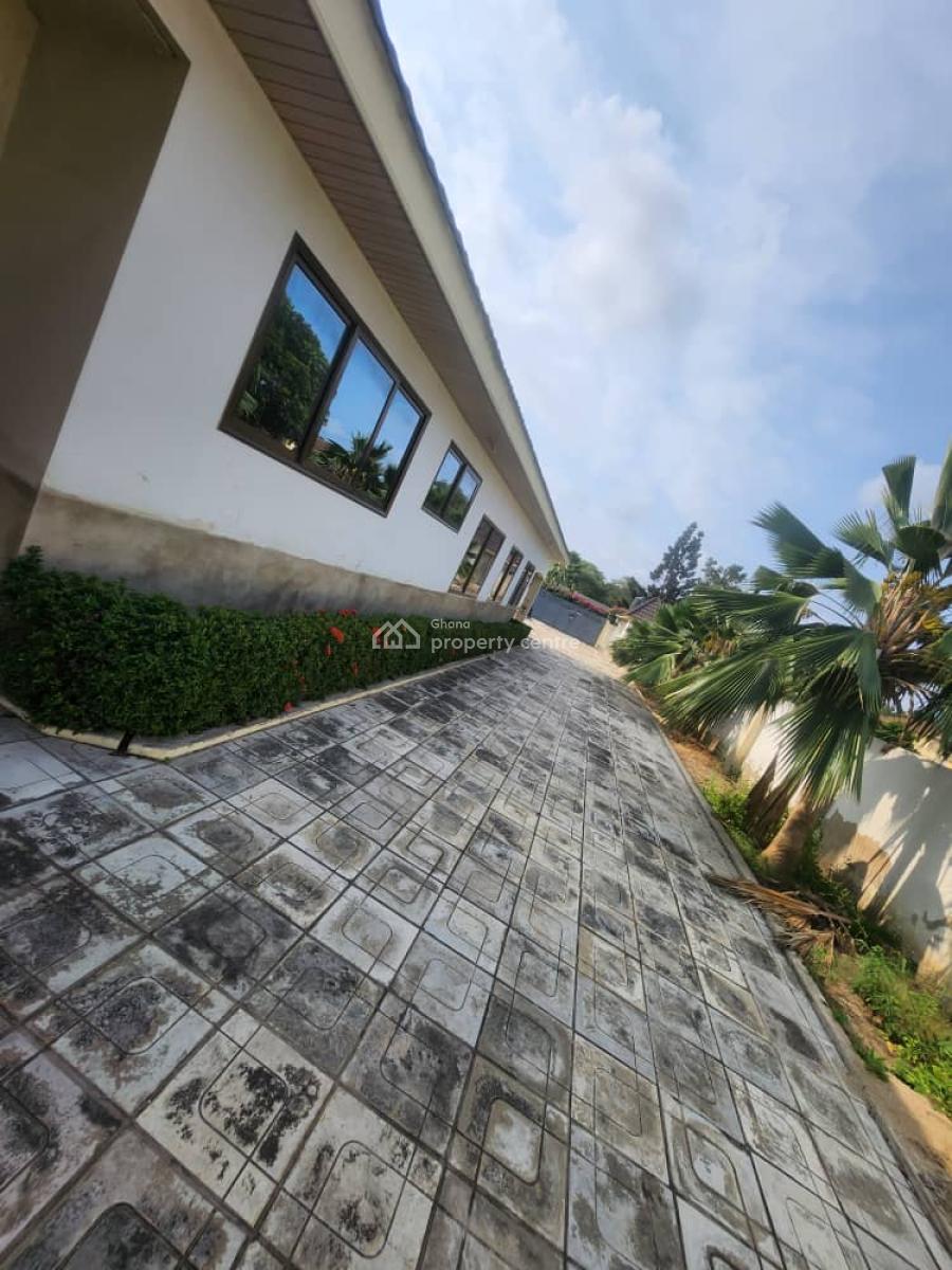 Executive 7 Bedroom, Community 10, Tema, Accra, House for Rent