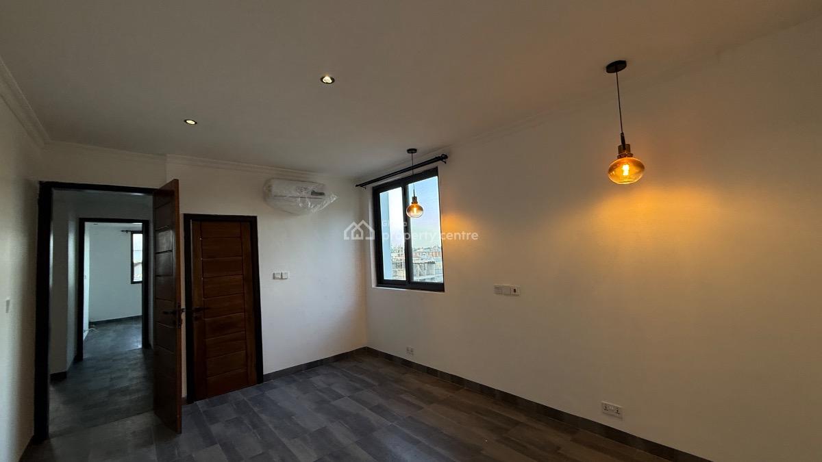 Serviced 1 Bedroom Apartment, Mahama Road, East Airport, Airport Residential Area, Accra, Mini Flat for Rent