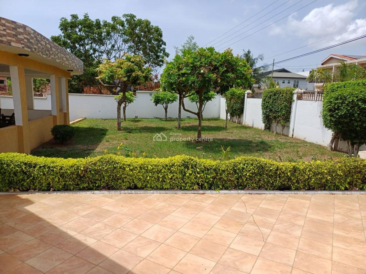 Executive 6 Bedrooms, East Airport, Airport Residential Area, Accra, House for Sale