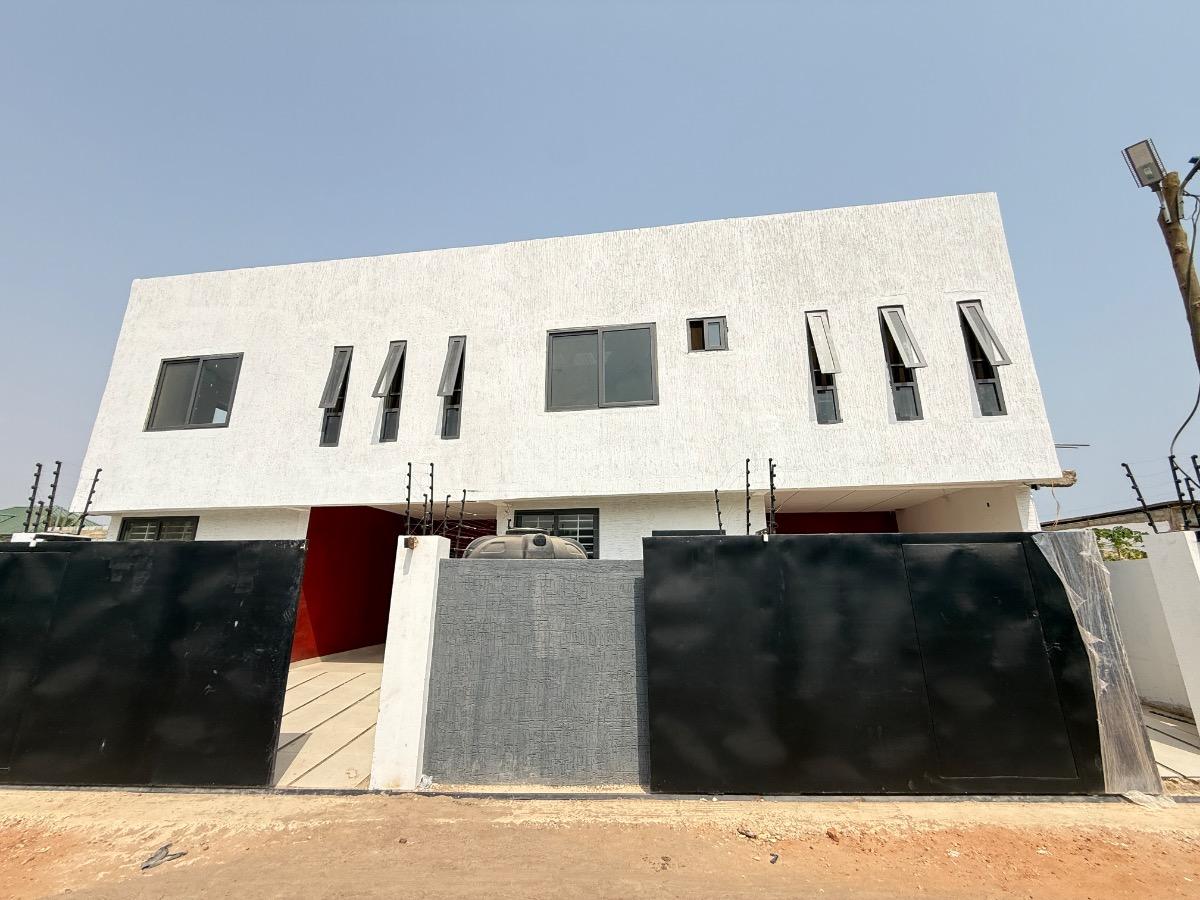 3 Bedroom Duplex, Bush Road, Tse Addo, Accra, Semi-detached Duplex for Rent