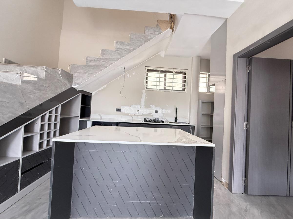 3 Bedroom Duplex, Bush Road, Tse Addo, Accra, Semi-detached Duplex for Rent
