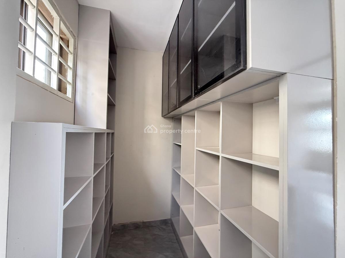 3 Bedroom Duplex, Bush Road, Tse Addo, Accra, Semi-detached Duplex for Rent