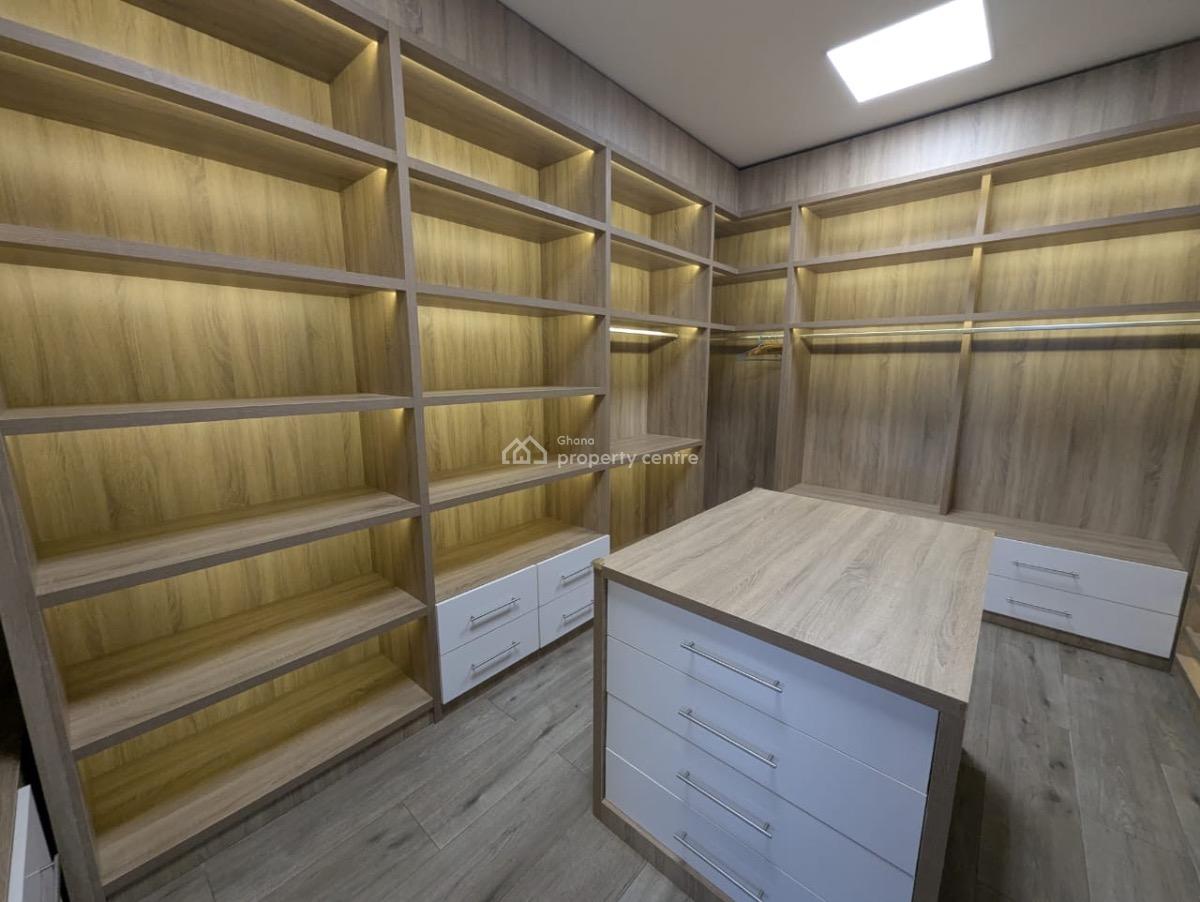 5 Bedrooms at Airport Hills, Airport Hills, East Airport, Airport Residential Area, Accra, Detached Duplex for Sale