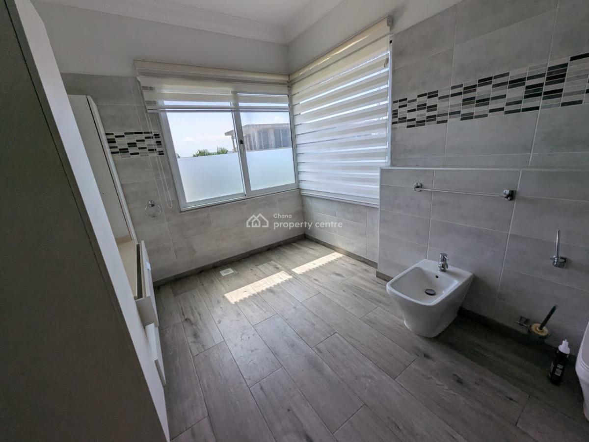 5 Bedrooms at Airport Hills, Airport Hills, East Airport, Airport Residential Area, Accra, Detached Duplex for Sale