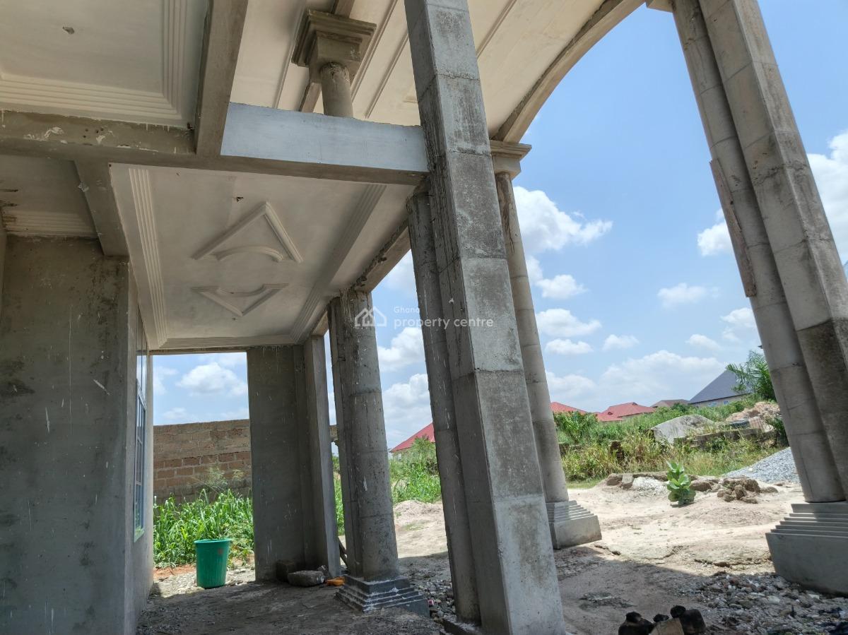 5 Bedrooms, Kwamo, on Tech Ejisu Tech., Kumasi Metropolitan, Ashanti, House for Sale