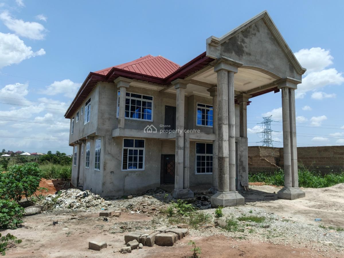5 Bedrooms, Kwamo, on Tech Ejisu Tech., Kumasi Metropolitan, Ashanti, House for Sale