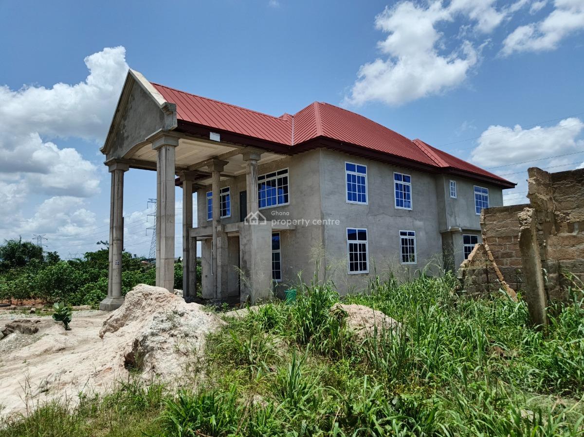 5 Bedrooms, Kwamo, on Tech Ejisu Tech., Kumasi Metropolitan, Ashanti, House for Sale