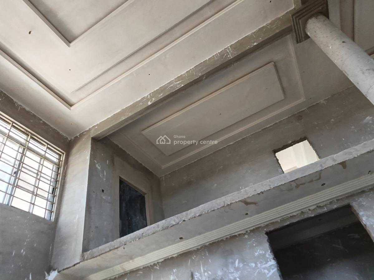 5 Bedrooms. ( Kumasi Ejisu Road), Kumasi Ejisu Road., Ejisu-juaben Municipal, Ashanti, House for Sale