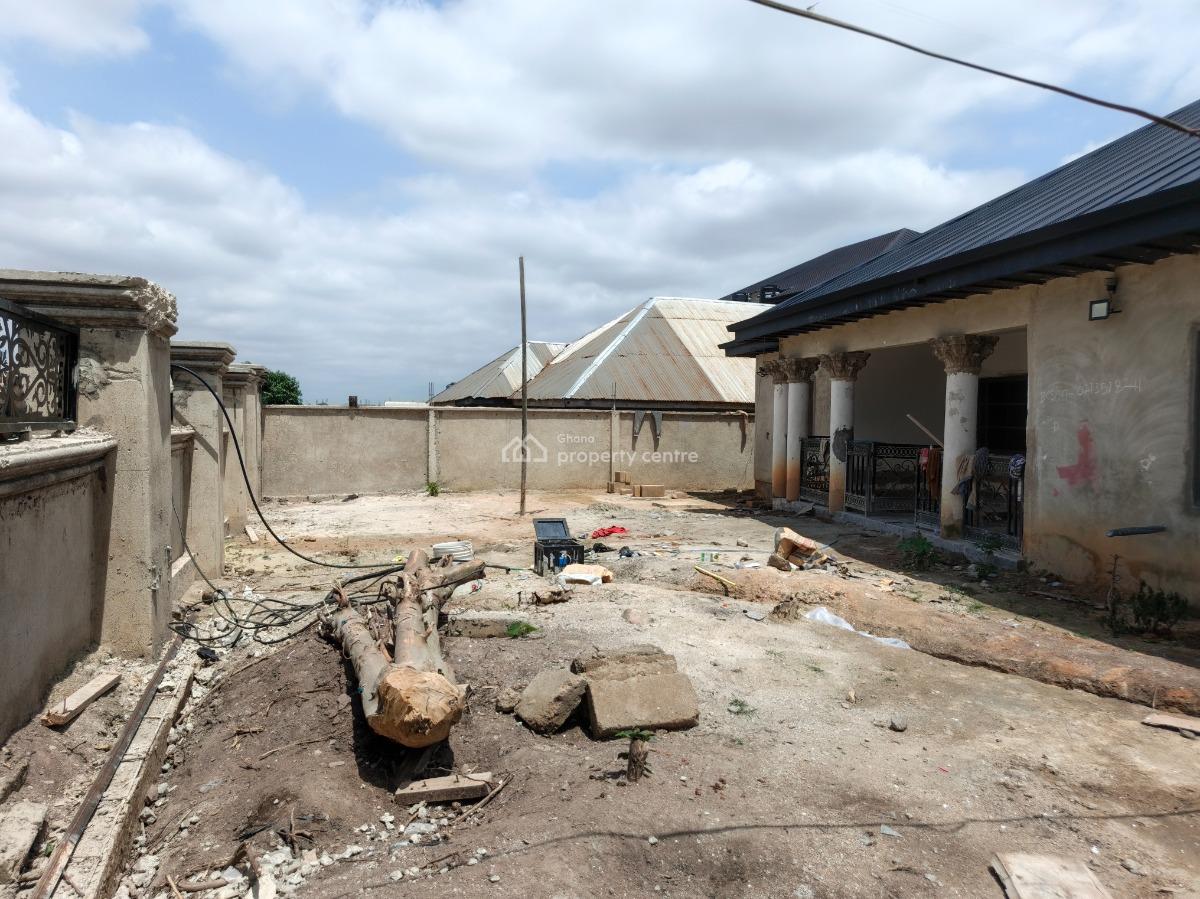 5 Bedroom ( Complete), Kenyasi Nwamasi, Kumasi Metropolitan, Ashanti, House for Sale