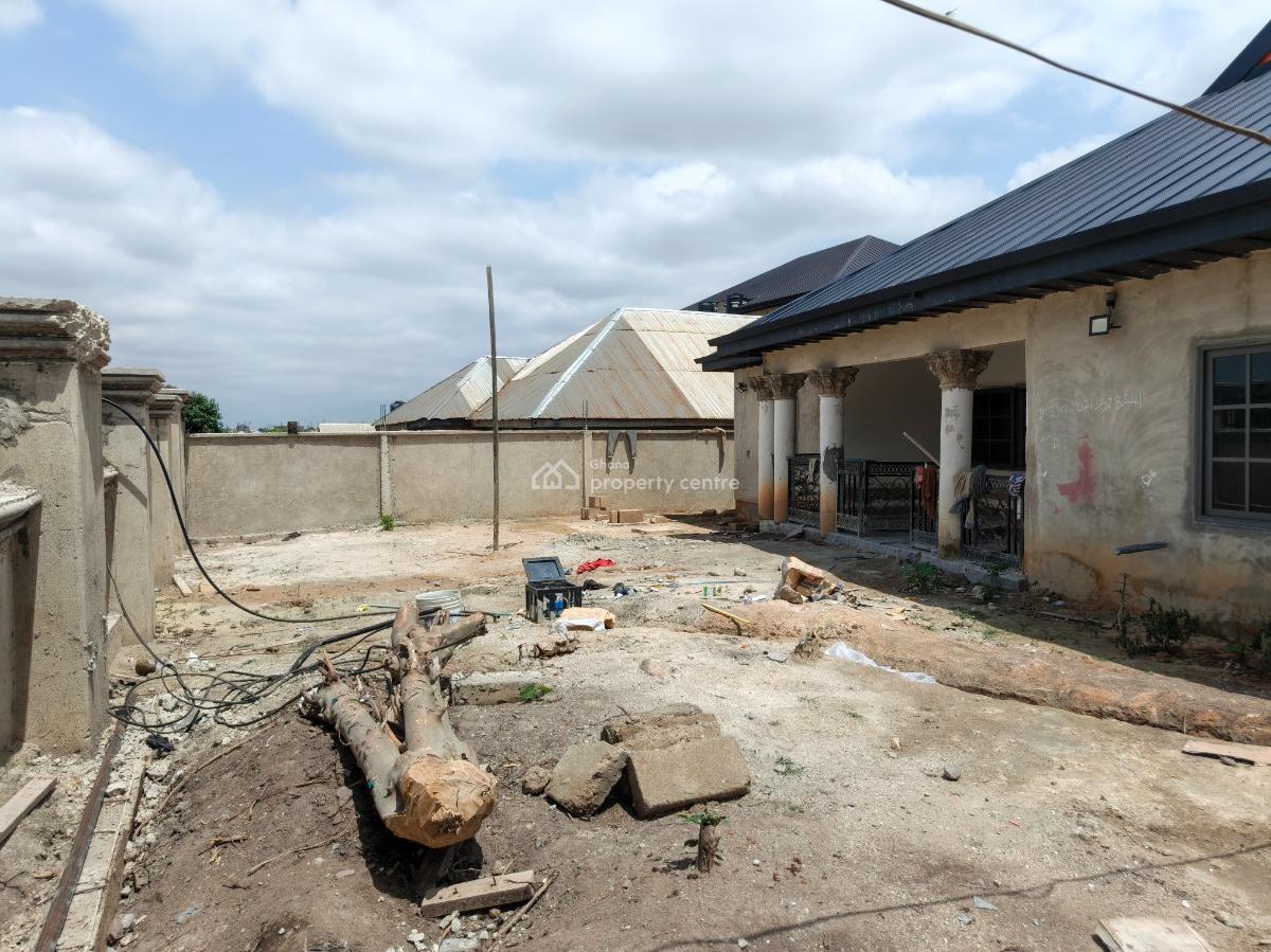 5 Bedroom ( Complete), Kenyasi Nwamasi, Kumasi Metropolitan, Ashanti, House for Sale