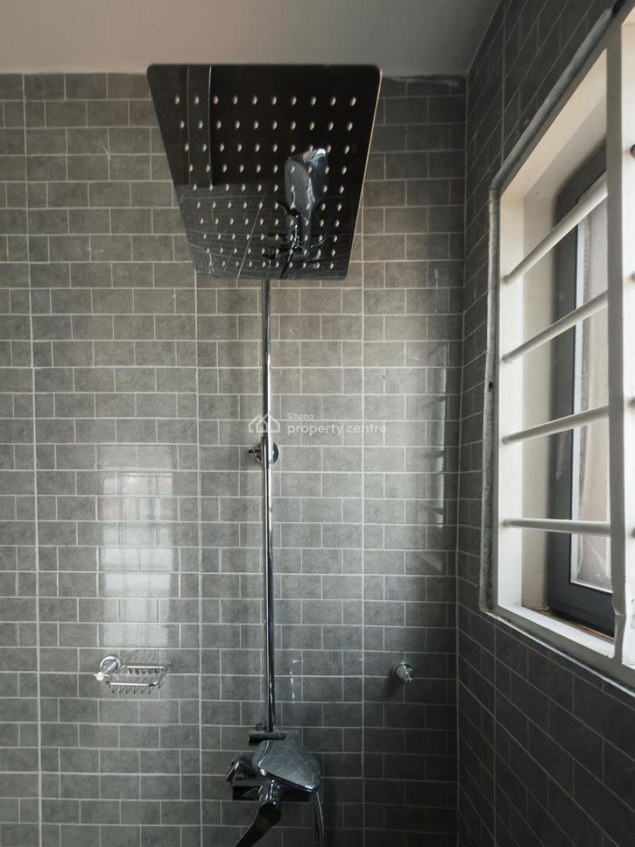 Executive Semidetached 4 Bedrooms House, Oyarifa, La Nkwantanang Madina Municipal, Accra, Semi-detached Duplex for Rent