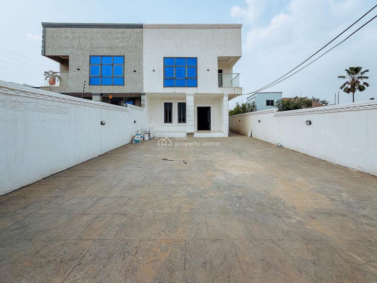 Executive Semidetached 4 Bedrooms House, Oyarifa, La Nkwantanang Madina Municipal, Accra, Semi-detached Duplex for Rent