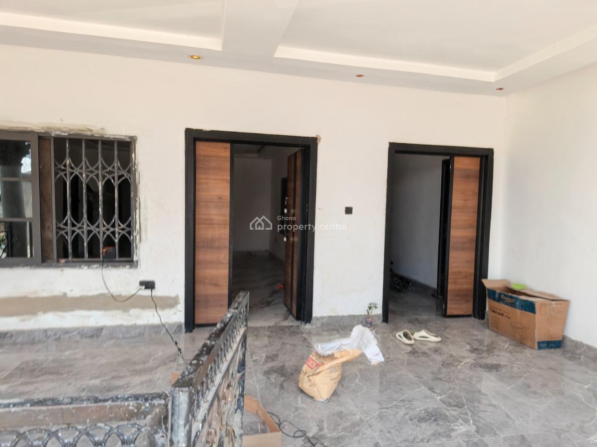 5 Bedrooms ( Near Kenyasi) Kumasi., Near Kenyasi, Kumasi., Kwabre, Ashanti, House for Sale