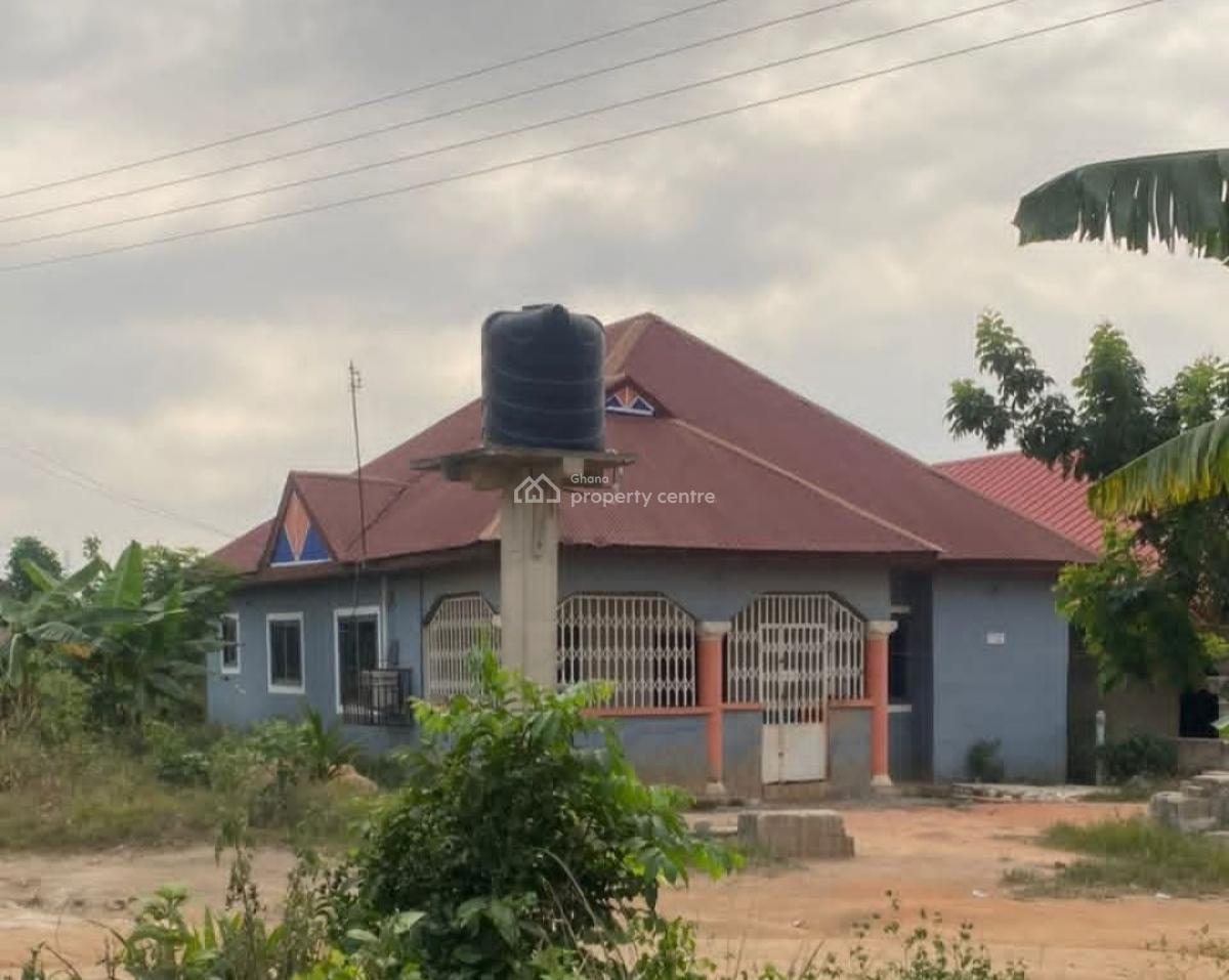 4 Bedrooms, Kenyasi Adwumam., Kumasi Metropolitan, Ashanti, House for Sale