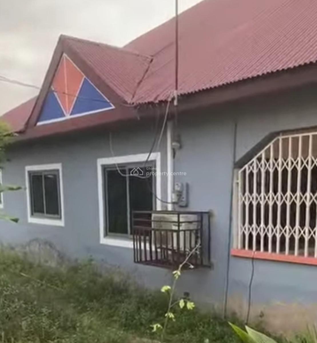 4 Bedrooms, Kenyasi Adwumam., Kumasi Metropolitan, Ashanti, House for Sale