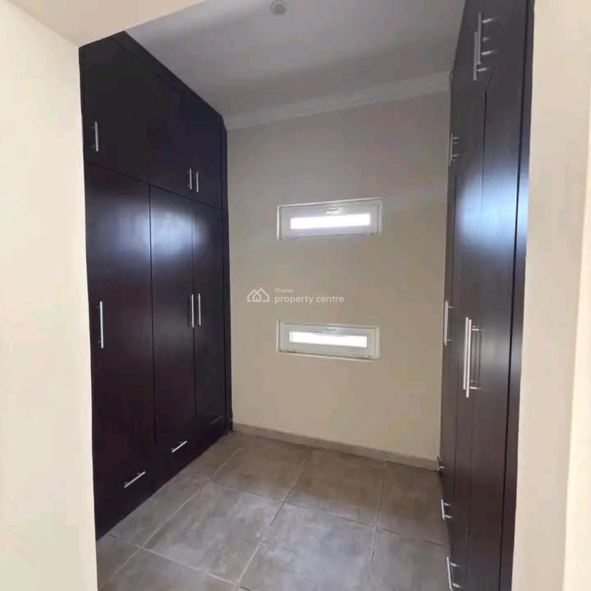 Executive 4-bedroom House+ Bq @east Airport, East Airport, Airport Residential Area, Accra, House for Rent