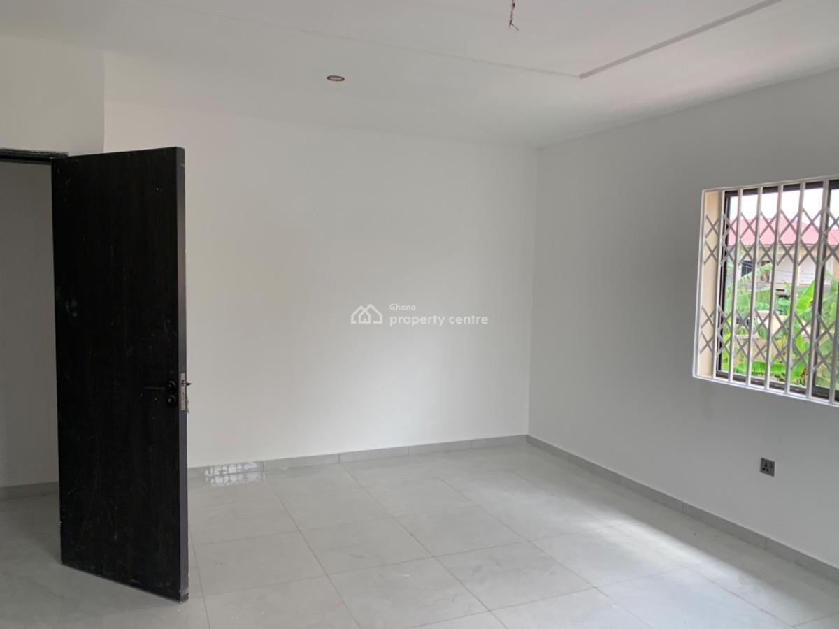 3 Bedroom Terrace Houses with Boys Quarters, Oyarifa, La Nkwantanang Madina Municipal, Accra, House for Sale