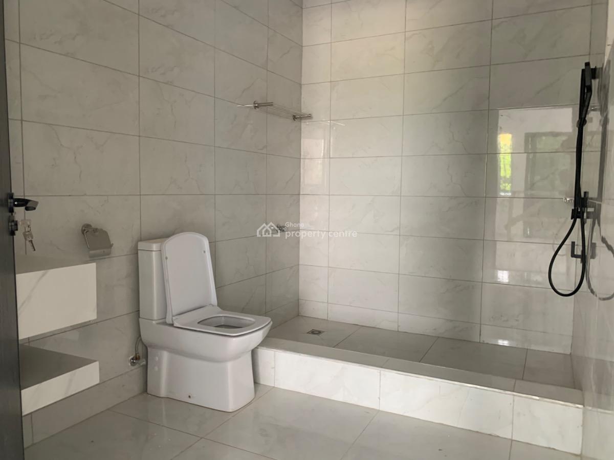 3 Bedroom Terrace Houses with Boys Quarters, Oyarifa, La Nkwantanang Madina Municipal, Accra, House for Sale