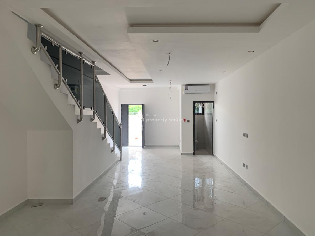 3 Bedroom Terrace Houses with Boys Quarters, Oyarifa, La Nkwantanang Madina Municipal, Accra, House for Sale