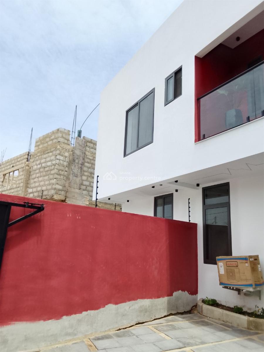 3 Bedrooms Self Compound, Teshie Bush Road, Teshie-nungua Estates, Accra, Commercial Property for Sale