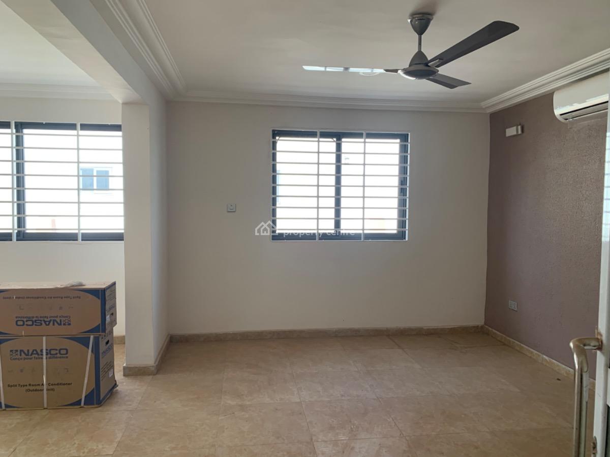4 Bedrooms House with Boys Quarters in a Gated Community, Oyarifa, La Nkwantanang Madina Municipal, Accra, Detached Duplex for Sale